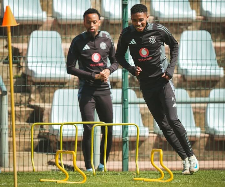 “You Signed It, Honour It!” – Pirates Legend Slams Saleng Amid Chiefs Transfer Rumours
